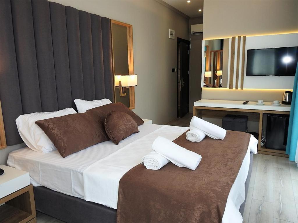Otel Armoni Life Suit